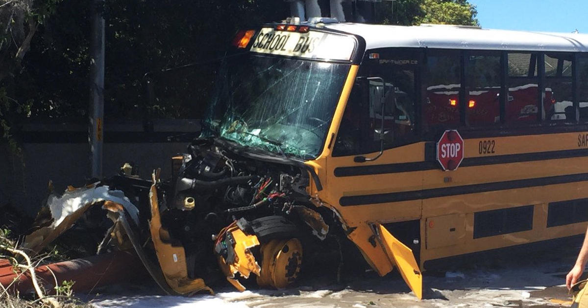 School bus crash in Florida injures 7 students, 4 adults - CBS News