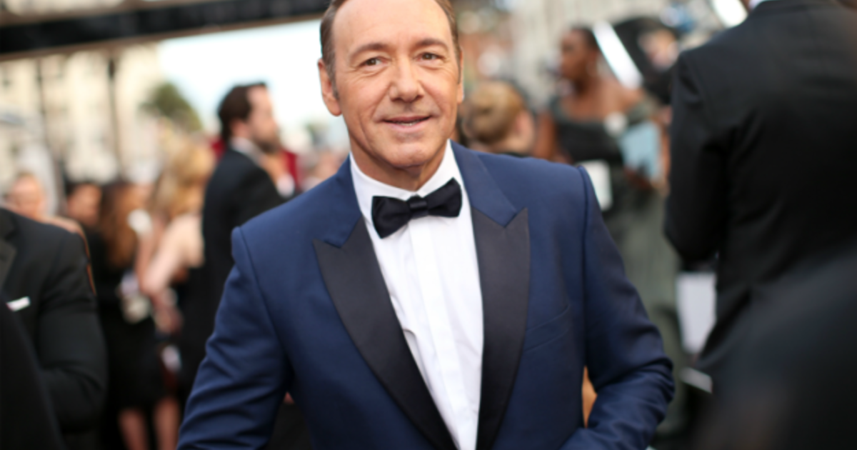 Spacey Apologizes After Actor Alleges Past Sexual Advance Cbs Philadelphia