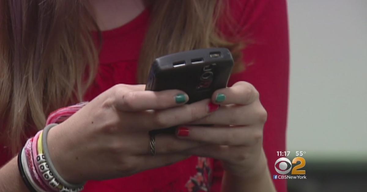 'It's Really Refreshing And Relaxing': College Students Say Ditching Their Smartphones For A Week Changed Their Lives