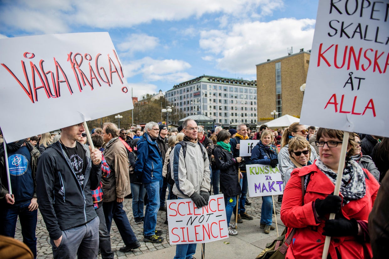 2017-04-22t131435z-1936300066-rc1da8ad1b20-rtrmadp-3-earth-day-sweden.jpg 