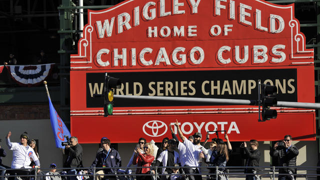 Chicago Cubs clinch first World Series slot since 1945 - CBS News