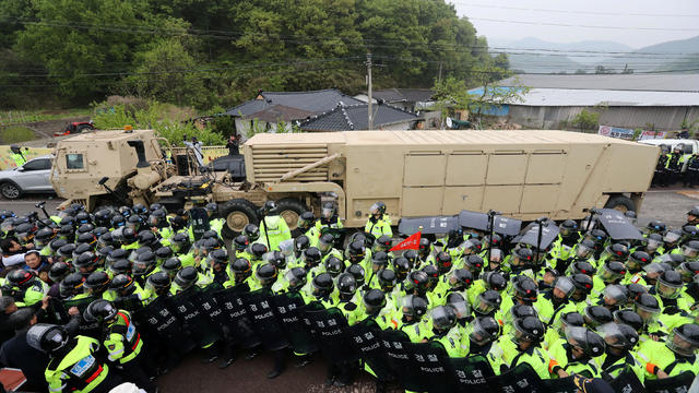 2017-04-26t013048z-1387741254-rc19685ebd80-rtrmadp-3-northkorea-usa-thaad-moon.jpg 