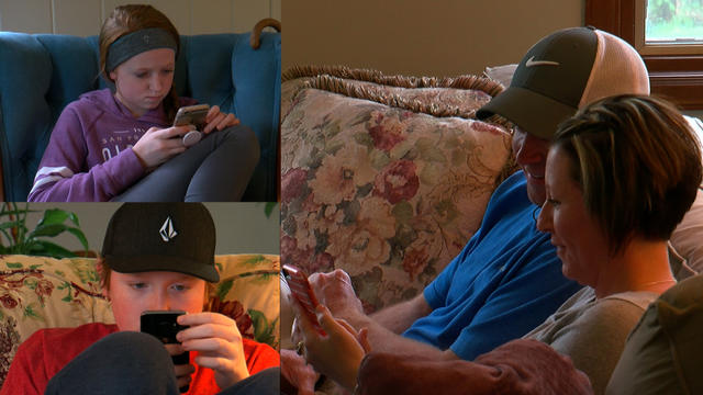 family-cell-phone-wireless.jpg 