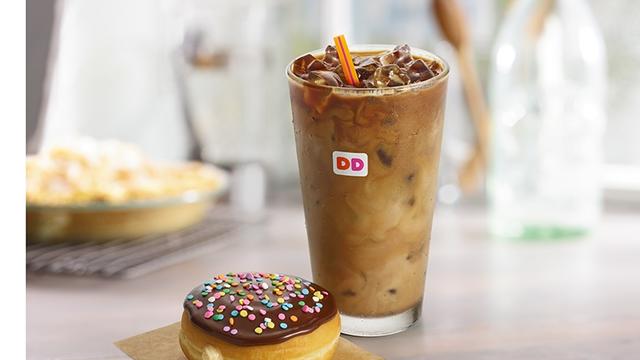 icedcoffeeandvanillacakebatterdonut.jpg 