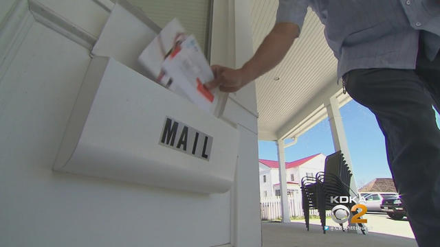 mailbox-mailman.jpg 