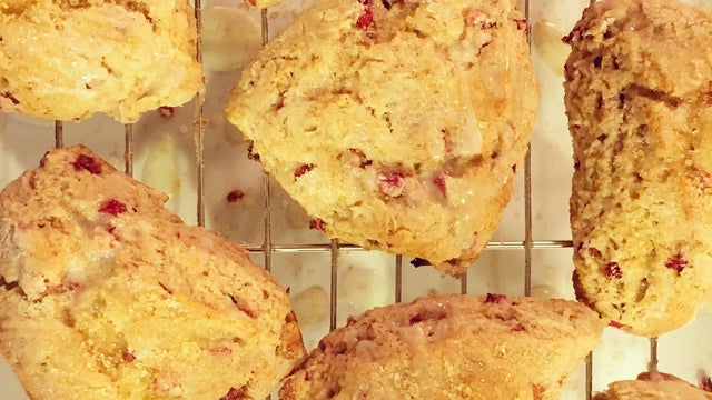 rhubarb-ginger-cream-scones.jpg 