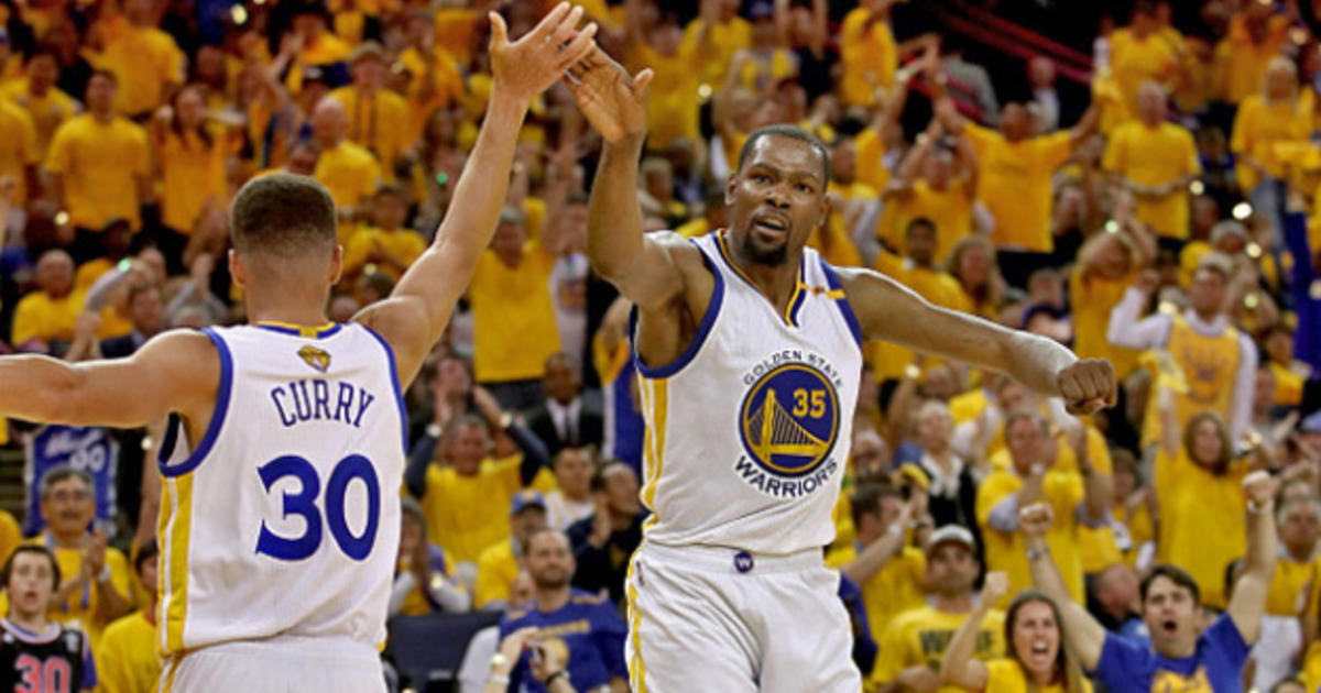 Kevin Durant, Stephen Curry Lead Warriors to NBA Title - Bloomberg