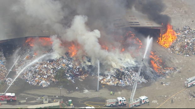recycling plant fire (11) 