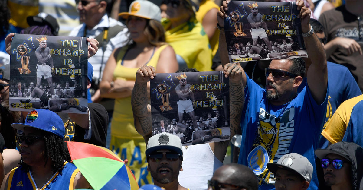 PHOTOS: 2017 Golden State Warriors victory parade and rally - ABC7