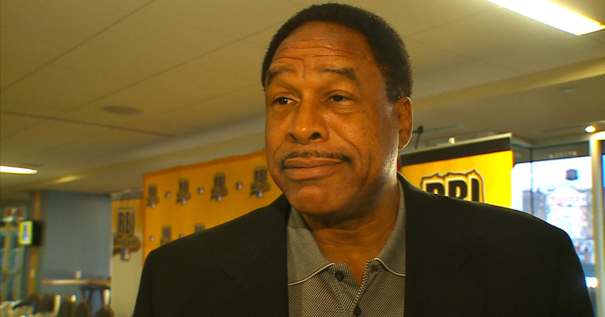 Dave Winfield's Foundation Highlights St. Paul Student-Athletes