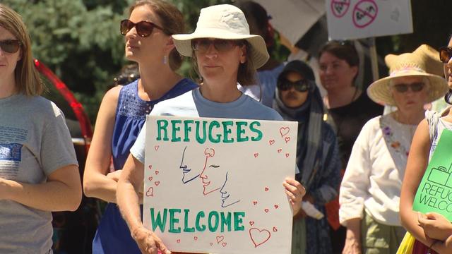 refugees-welcome-rally-2.jpg 