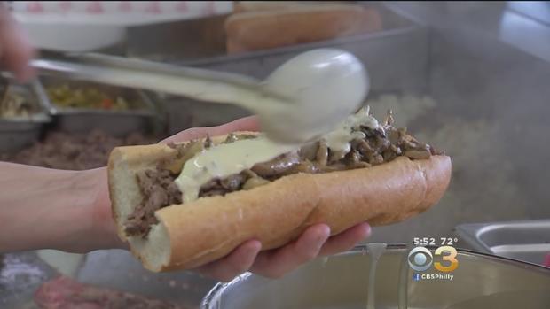 Philadelphia Celebrity Chef Whips Up Cheesesteaks For Nonprofit Cause 