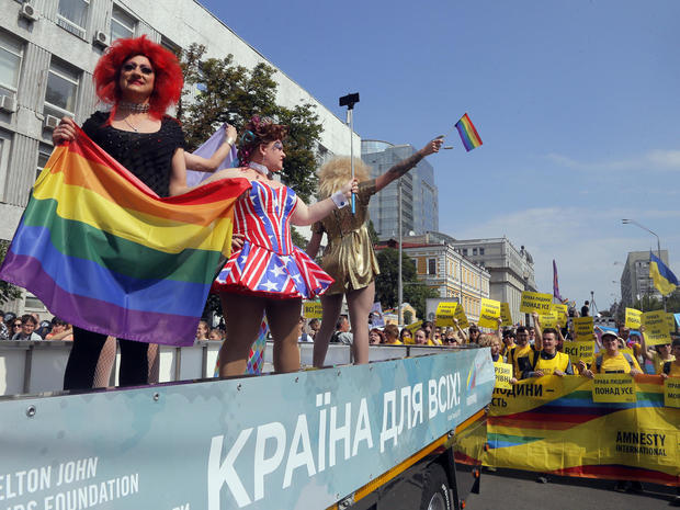 gay-pride-parades-ap-17169316939392.jpg 