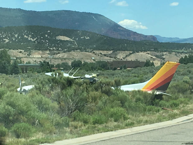 Gypsum Plane Crash 1 (from Eagle County Paramedics tweet) 