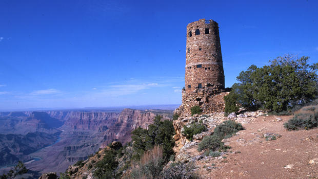 grand-canyon-mary-colter-desert-view-watch-tower-loc-620.jpg 