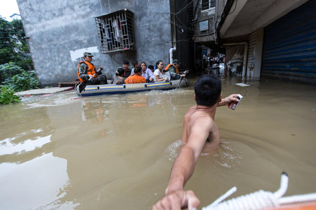 china-flooding-guangxi-rescue.jpg 