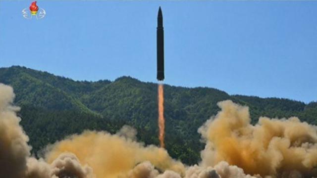 north-korea-missile-launch-july-4-2017-2.jpg 