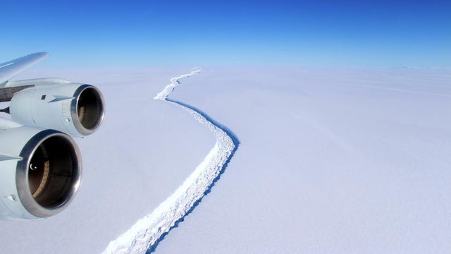 larsen-ice-shelf-iceberg-calving.jpg 