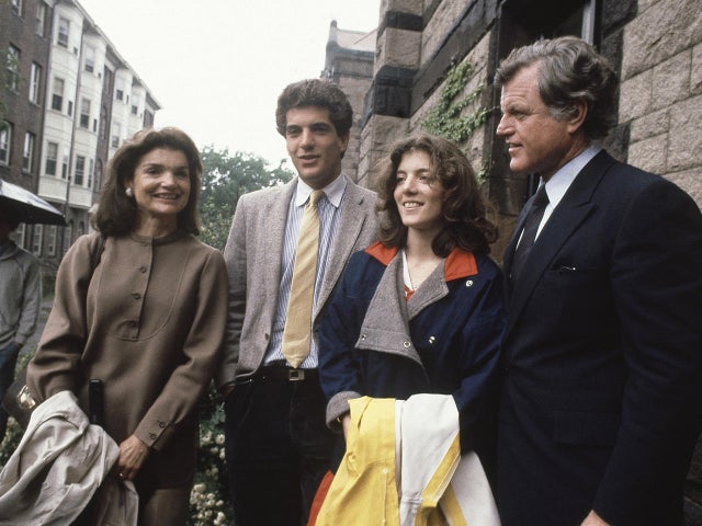 john-f-kennedy-jr-ap-080522048877.jpg