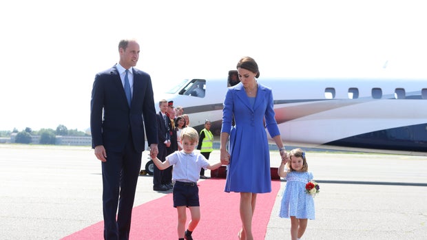 Prens William ve Kate'in kraliyet ailesi