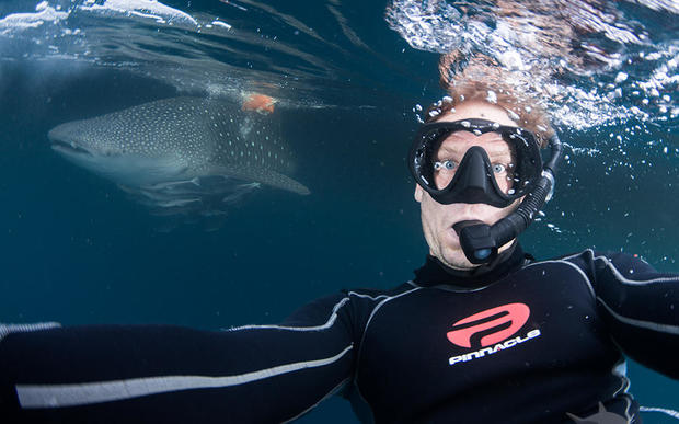 whale-shark-selfie-2-w-watermark-low-res-1-of-1.jpg 