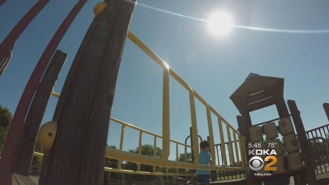 playground-summer-hot-sun.jpg 