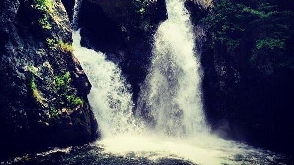 bish-bash-waterfall.jpg 