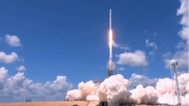 spacex_launch_081617.jpg 
