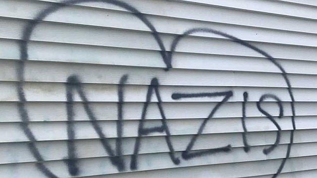 170817-nh-gop-nazi-vandalism.jpg 