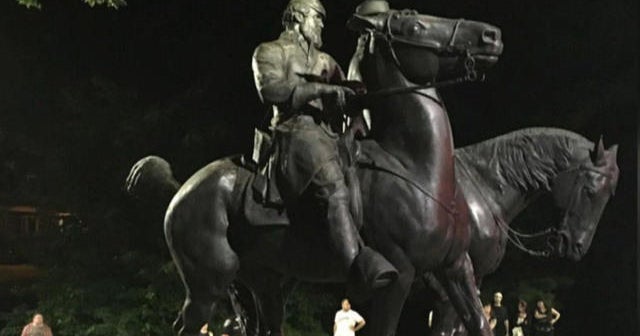 Confederate monuments coming down across the U.S. CBS News