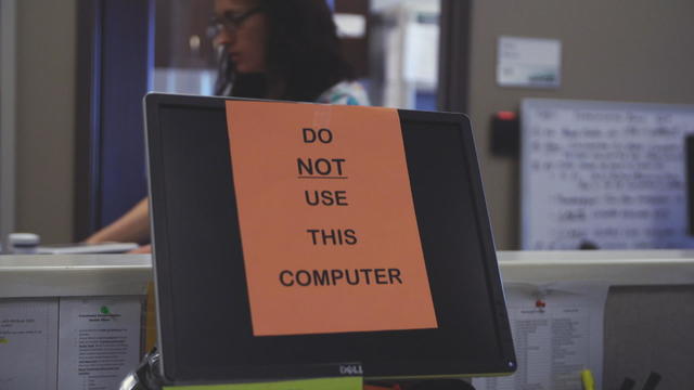 do-not-use-this-computer.jpg 