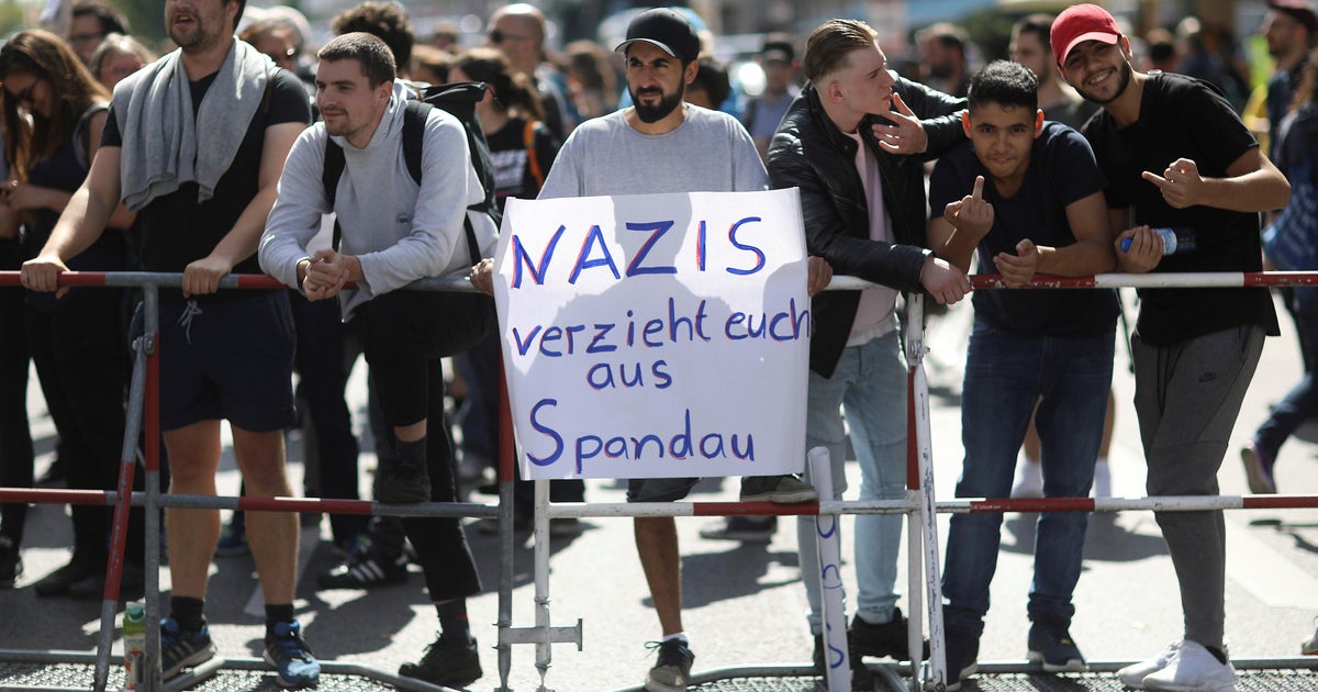 Protesters block neo-Nazi march to prison where Rudolf Hess died - CBS News