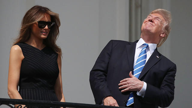 trump-stares-at-eclipse.jpg 