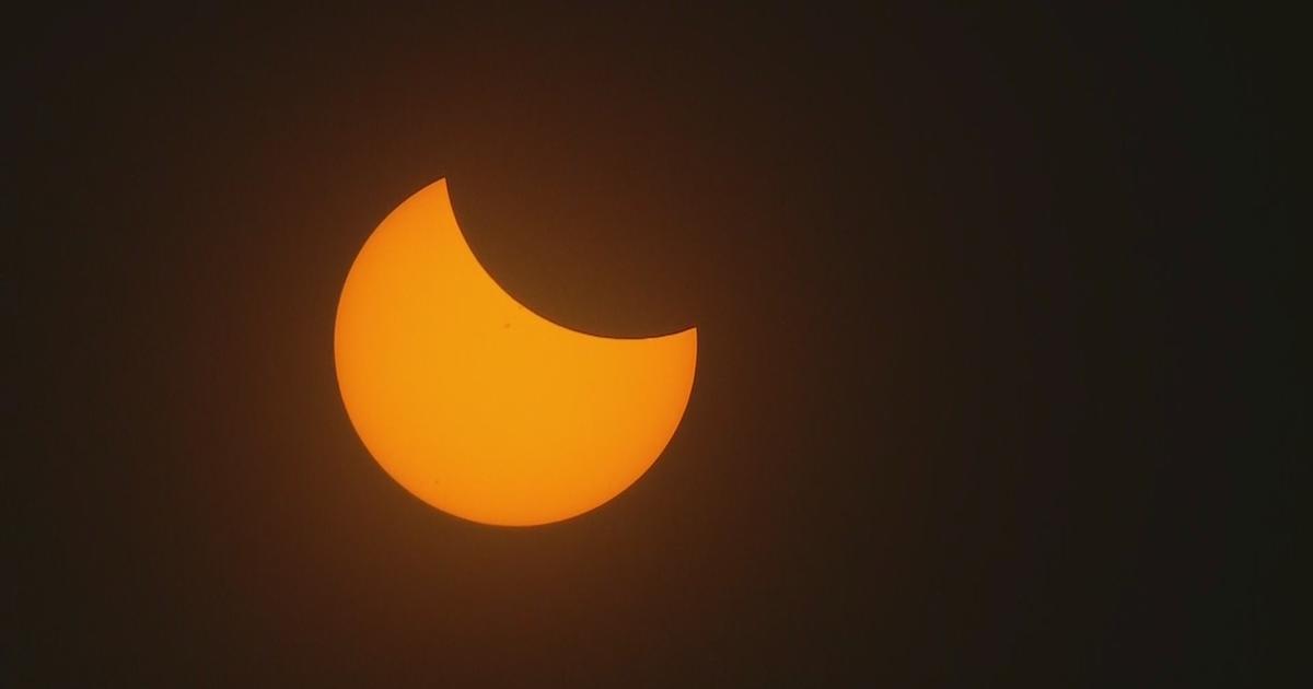 Historic Eclipse Turns Day Into Night Across The US CBS Baltimore