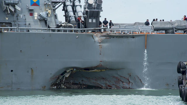 USS John S. McCain arrives at Changi Naval Base 