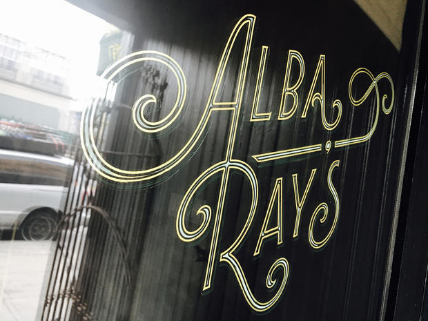 Alba Ray's 