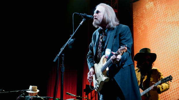 tom-petty-and-the-heartbreakers-at-the-greek-theatre-2.jpg 