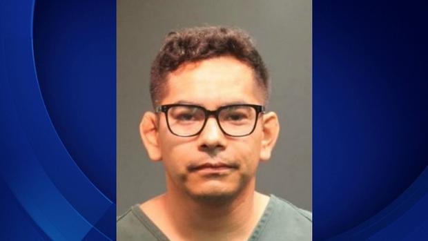 Santa Ana HS Wrestling Coach Accused Of Sexual Relationship With Student 