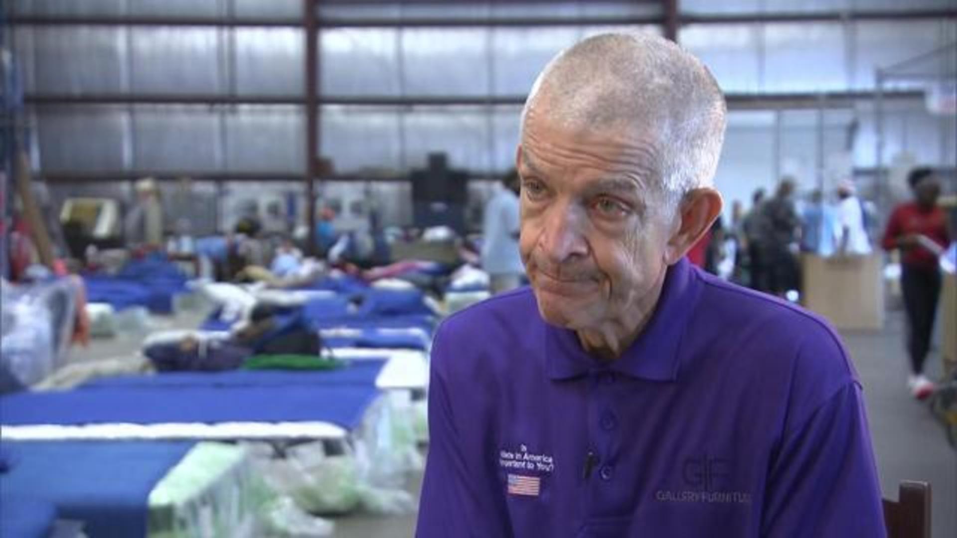 After Harvey, Houston's Mattress Mack shows he has the city's