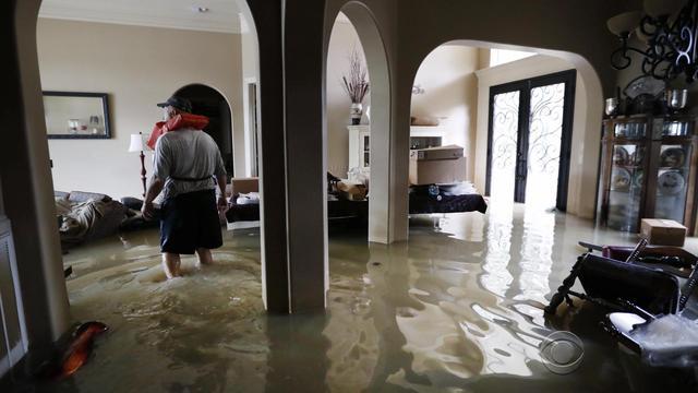 0831-en-txinsurance-axelrod-1387388-640x360.jpg 