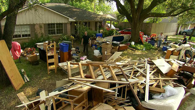 cbsn-0901-harveycleanupmrv-1388178-640x360.jpg 