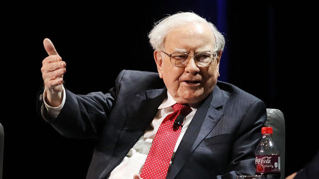 Warren Buffett Speaks At Columbia University 
