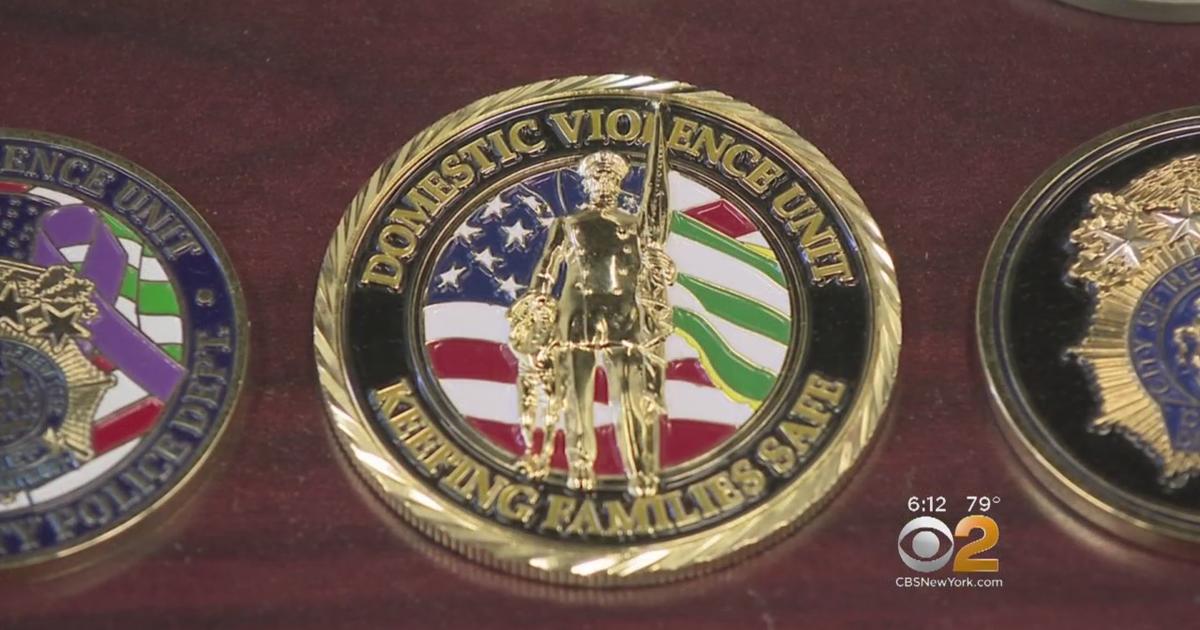 CHP OFFICER CHELLEW CAMILLERI GRIESS LICON MOYE MEMORIAL COINS LAPD NYPD 