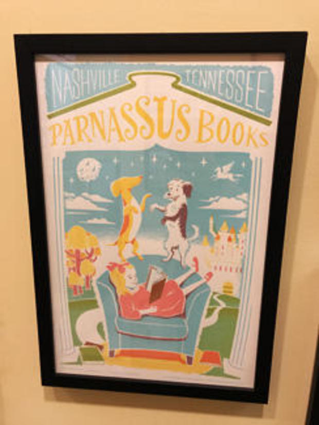 parnassus-books-sign-244.jpg 
