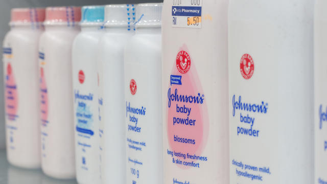 Johnson-and-Johnson-To-End-U.S.-and-Canada-Sales-of-Talc-Based-Baby-Powder.png 