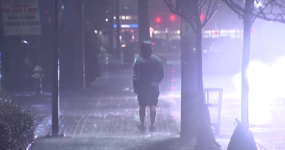 Thousands without power as winds and heavy rains wallop East Coast ...