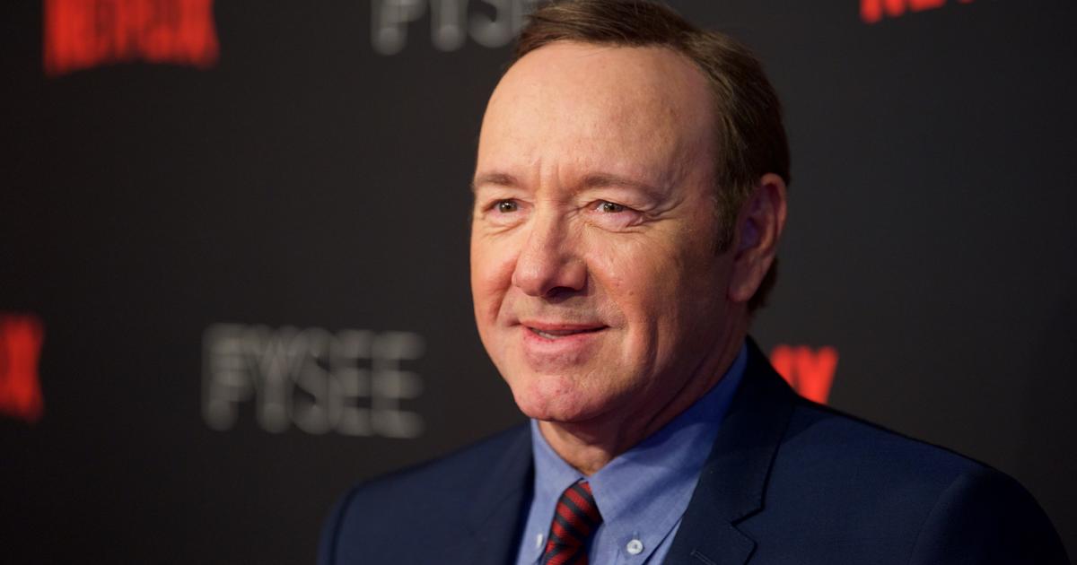 Prosecutors Reviewing Sex Crimes Case Against Kevin Spacey Cbs Los Angeles