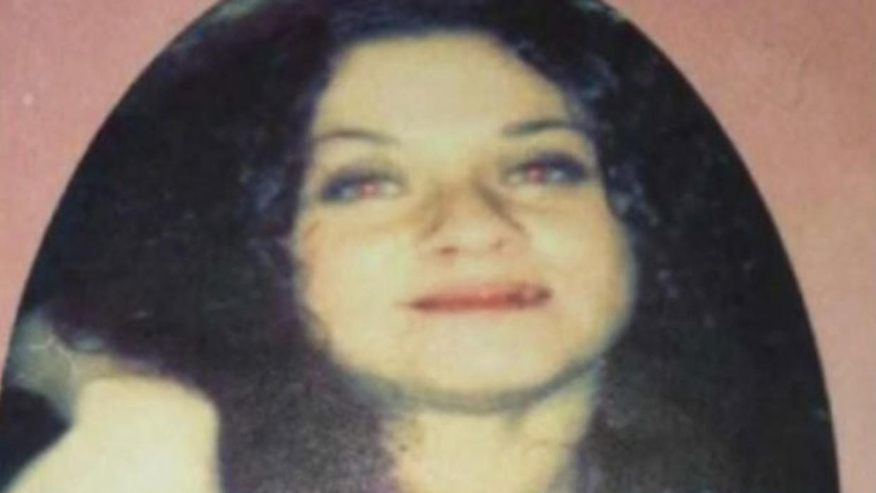 West Roxbury Police Dig Related To 2007 Missing Woman Case Cbs Boston