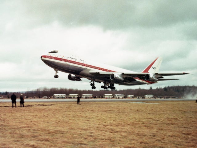 747-gallery-boeing-k16437.jpg 