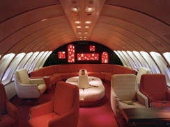 boeing-avianca-747-lounge-6wk16313.jpg